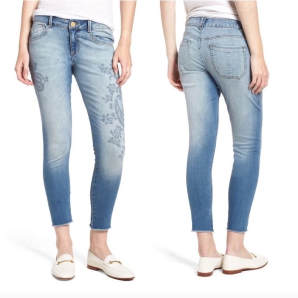 Wit & Wisdom embroidered light wash skinny jean